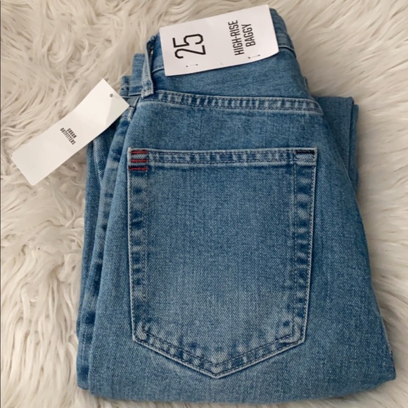 BNWT Urban Outfitters BDG High Waist Baggy Jeans in Tinted Denim - Picture 2 of 2